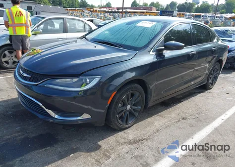 2017 Chrysler 200 Limited Platinum z USA, uszkodzony, nr VIN 1C3CCCAB3HN502493